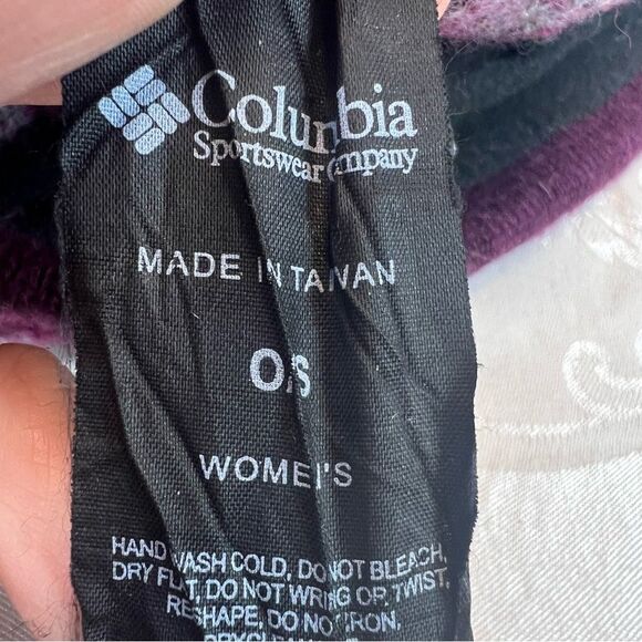 Columbia Beanie Women’s One Size Acrylic Wool Blend Purple/Wine Geometric - Picture 6 of 7